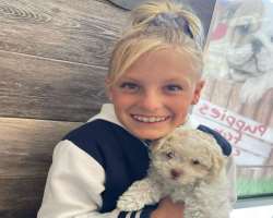 The star is an avid dog lover. She has a pet puppy with whom she loves to spend time.